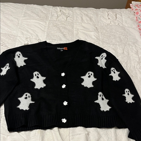 33 Degrees Sweaters - NWOT 33 Degrees Cropped Sparkly Ghost Cardigan Size XXL